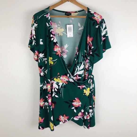 Torrid EMERALD GREEN STUDIO KNIT WRAP TOP x284 292 - Picture 2 of 7